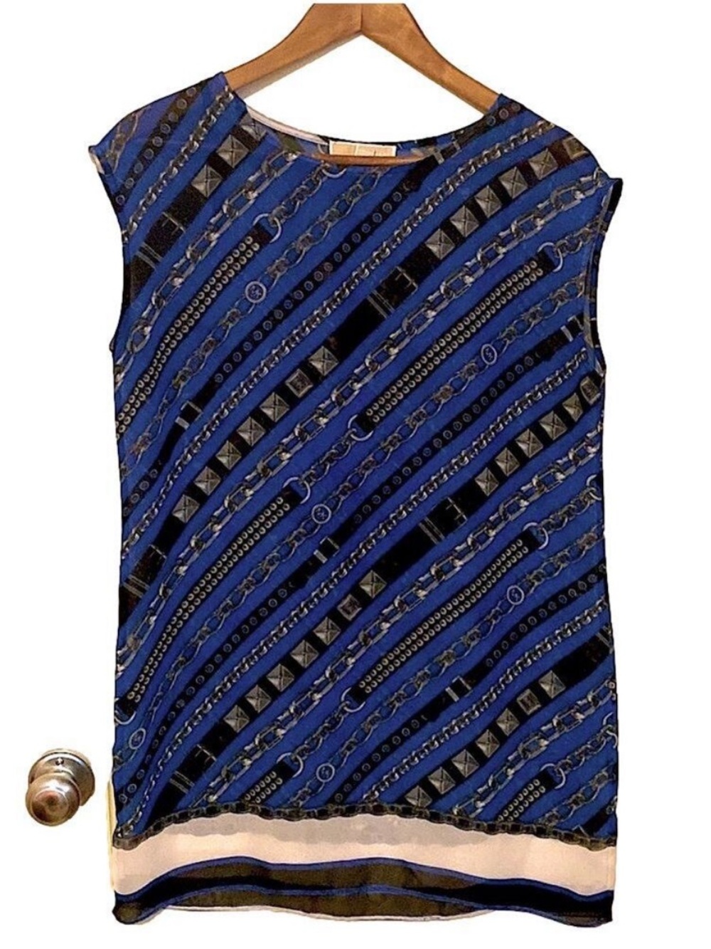 🎈$10 add on. 119.Micheal Kors tunic semi sheer top.